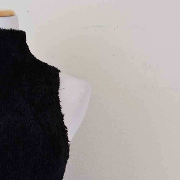 Vintage Y2K High Collared fuzzy Knit Top by Papaya USA - Picture 9 of 11